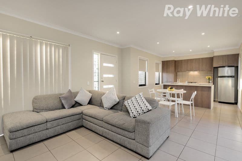 6 Saratoga Walk, Epping VIC 3076, Epping - Thumbnail 3