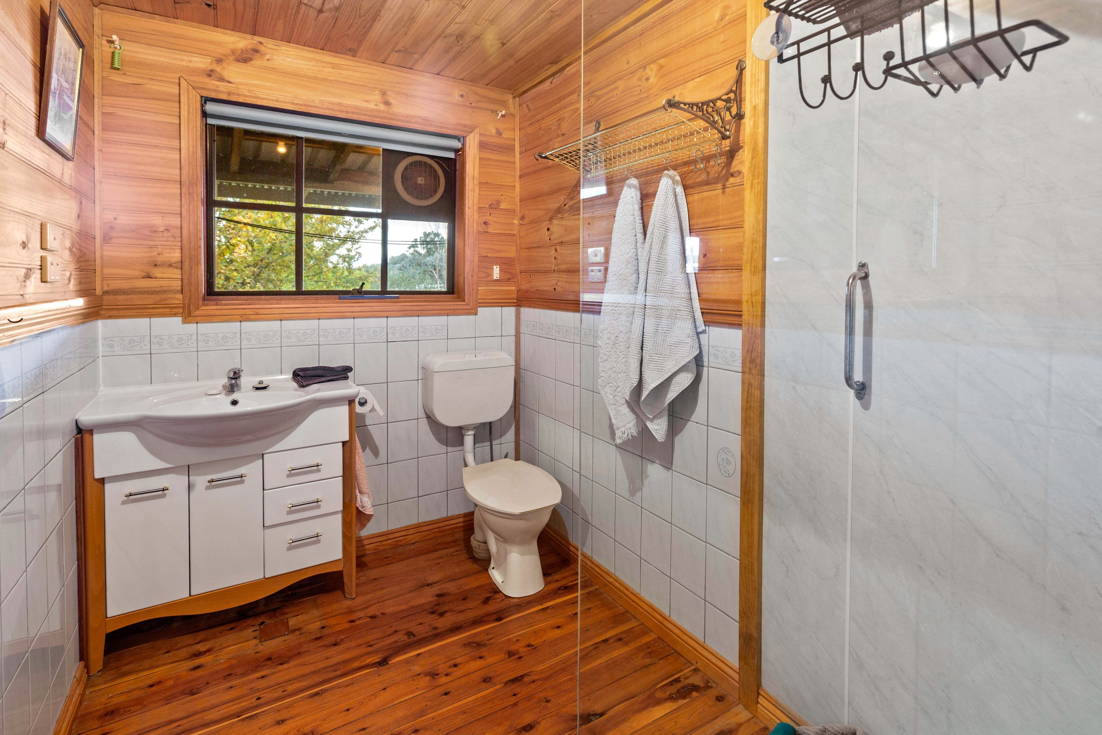 120 Cummins Road, Mansfield VIC 3722, Mansfield - Thumbnail 5