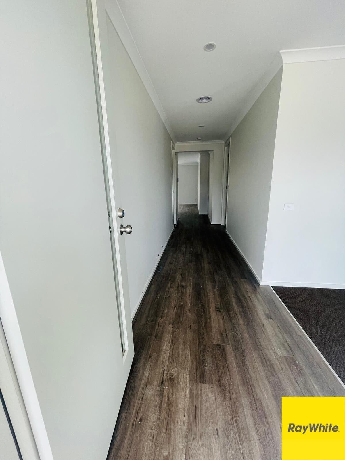 12 Bingham Street, Tarneit VIC 3029, Tarneit - Thumbnail 2