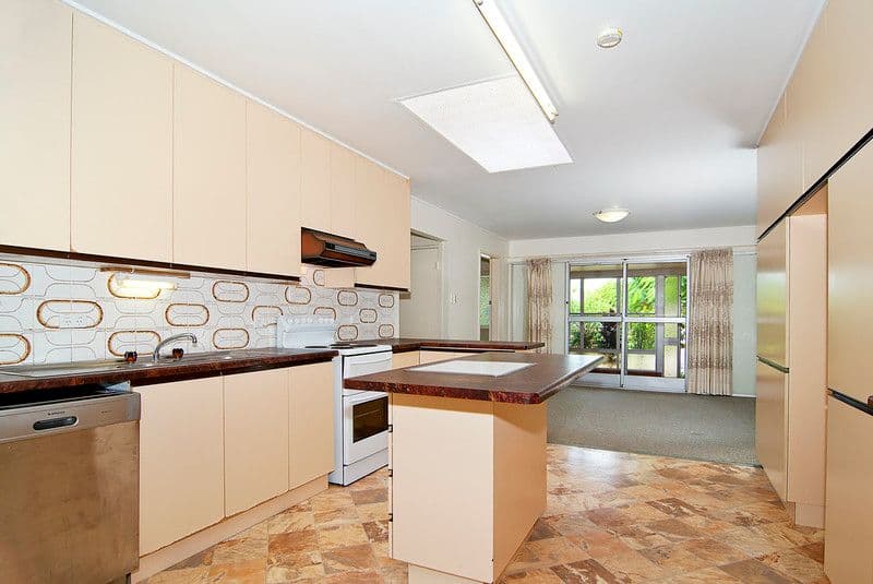 2 York Road, BUDERIM QLD 4556, Buderim - Thumbnail 2