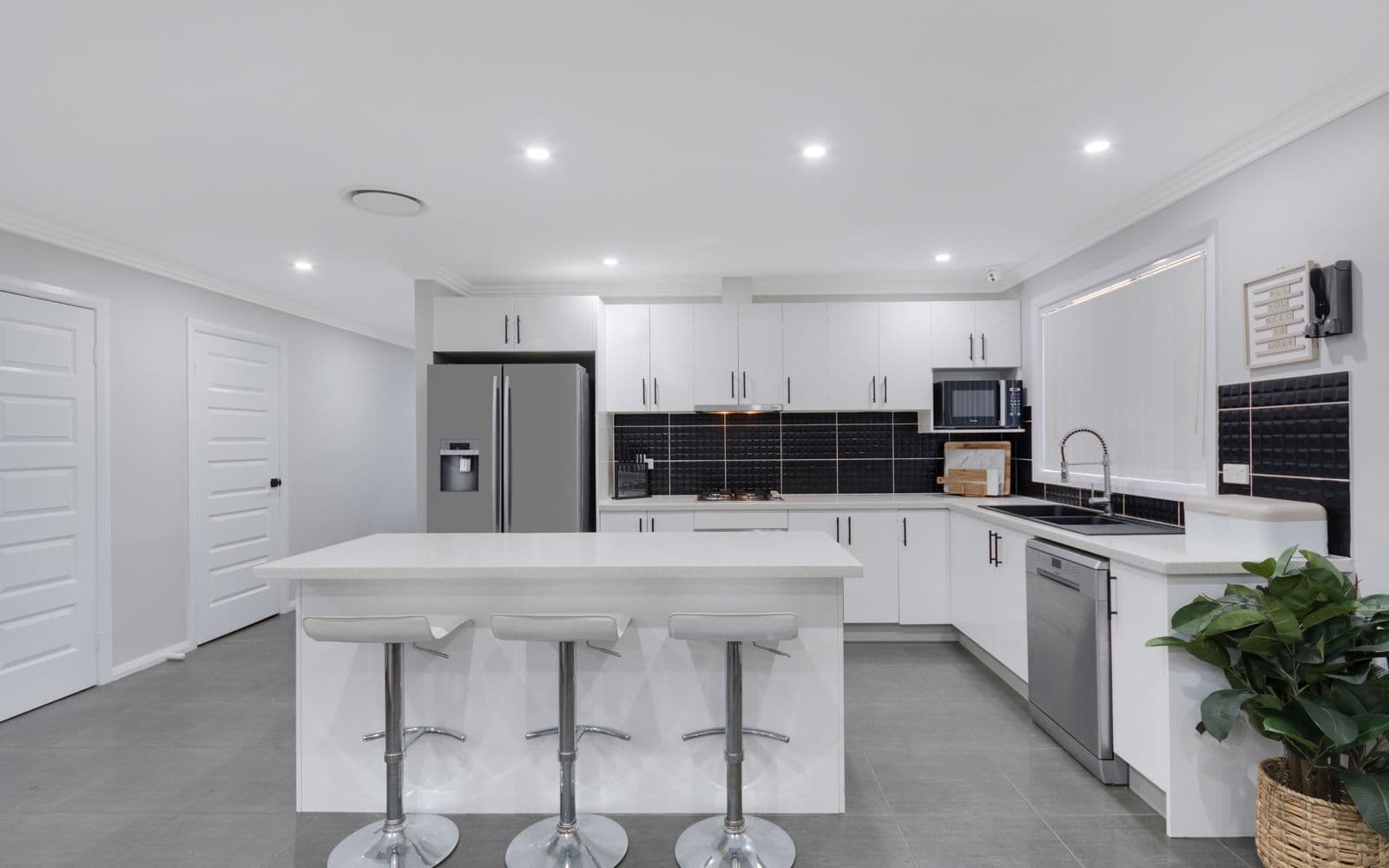 37 Corder Drive, Spring Farm NSW 2570, Spring Farm - Thumbnail 4