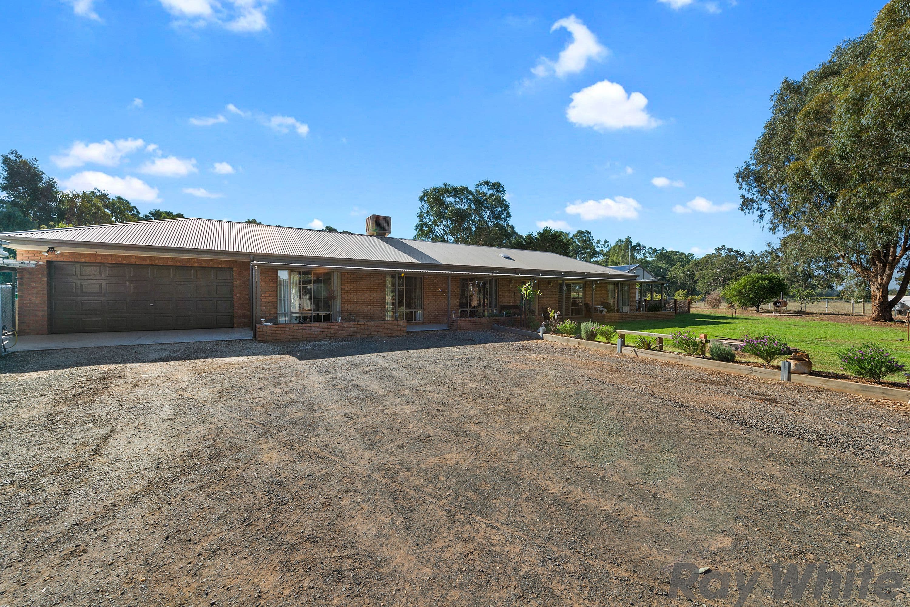 1540 Murray Valley Highway, Burramine VIC 3730, Burramine - Thumbnail 2