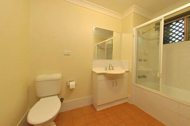 64 Gatling Road, CANNON HILL QLD 4170, Cannon Hill - Thumbnail 5