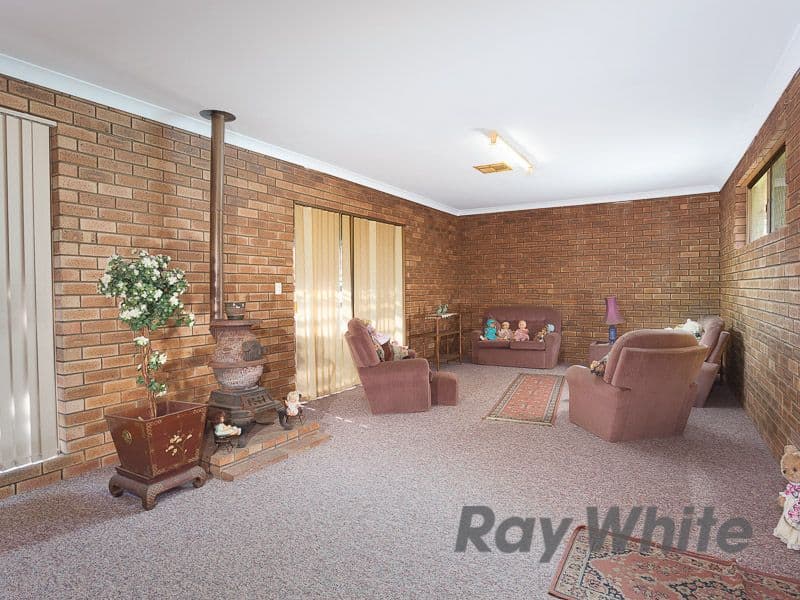 13 Chancery Crescent, WILLETTON WA 6155, Willetton - Thumbnail 4