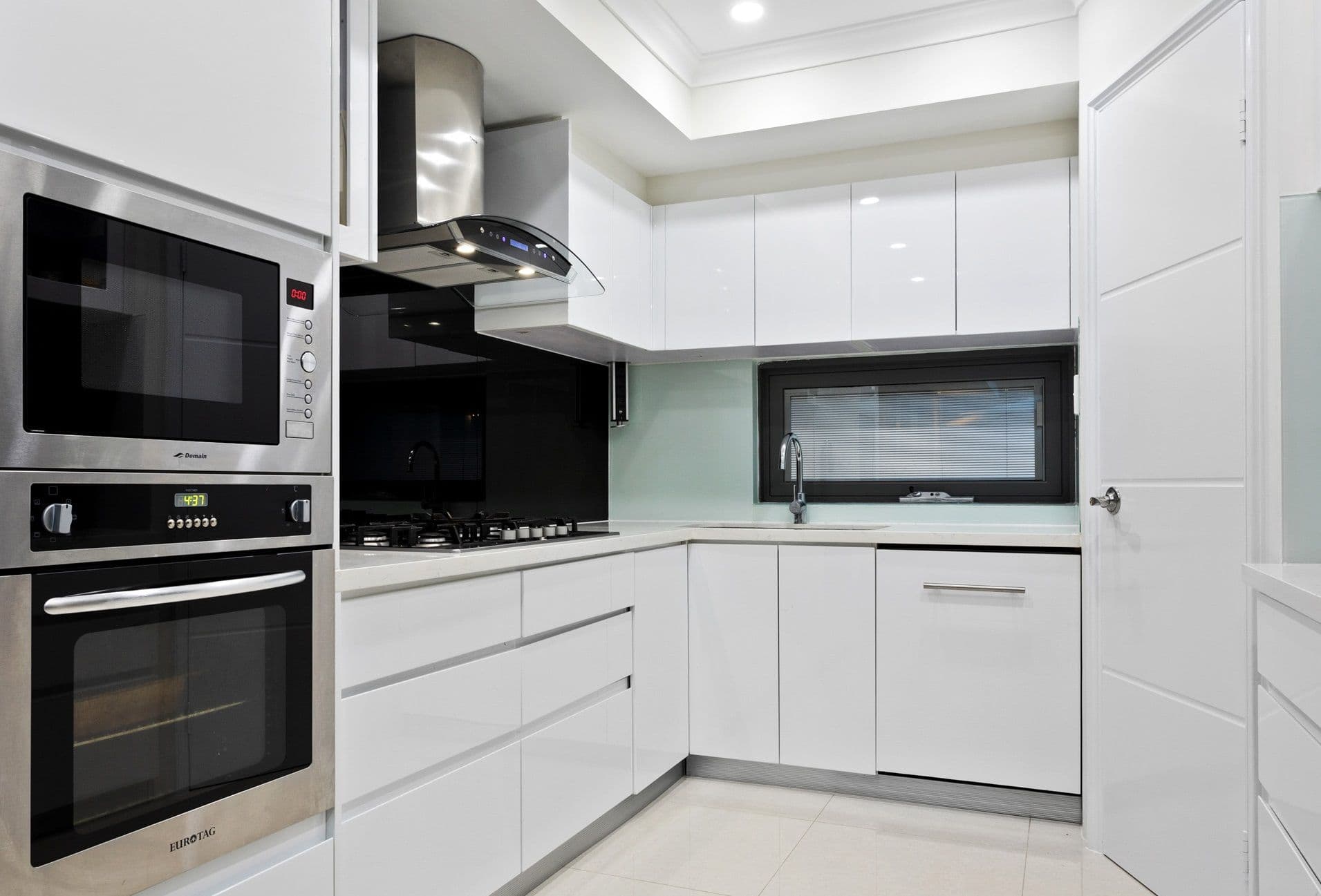 156 Sackville Terrace, Doubleview WA 6018, Doubleview - Thumbnail 3