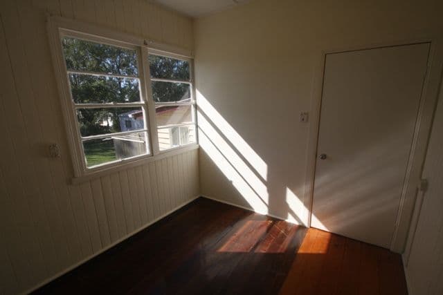 7 Gilmore Street, LEICHHARDT QLD 4305, Leichhardt - Thumbnail 6