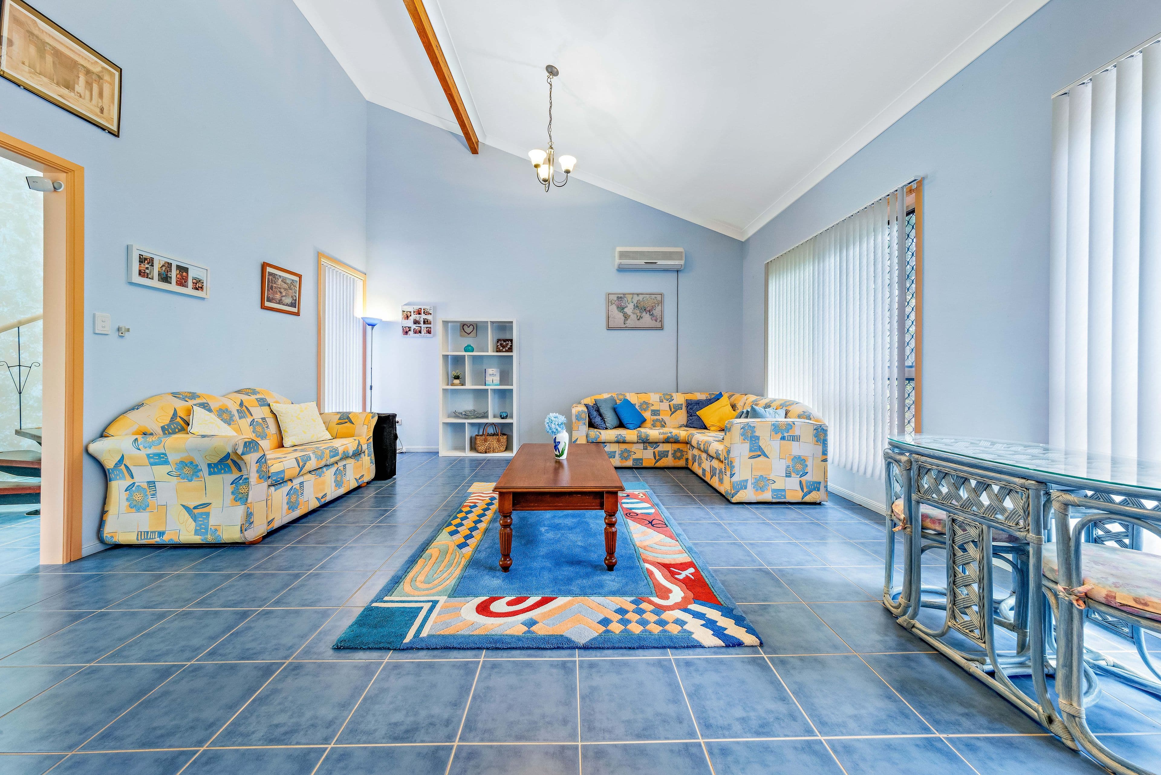 12 Valley Drive, Cannonvale QLD 4802, Cannonvale - Thumbnail 2
