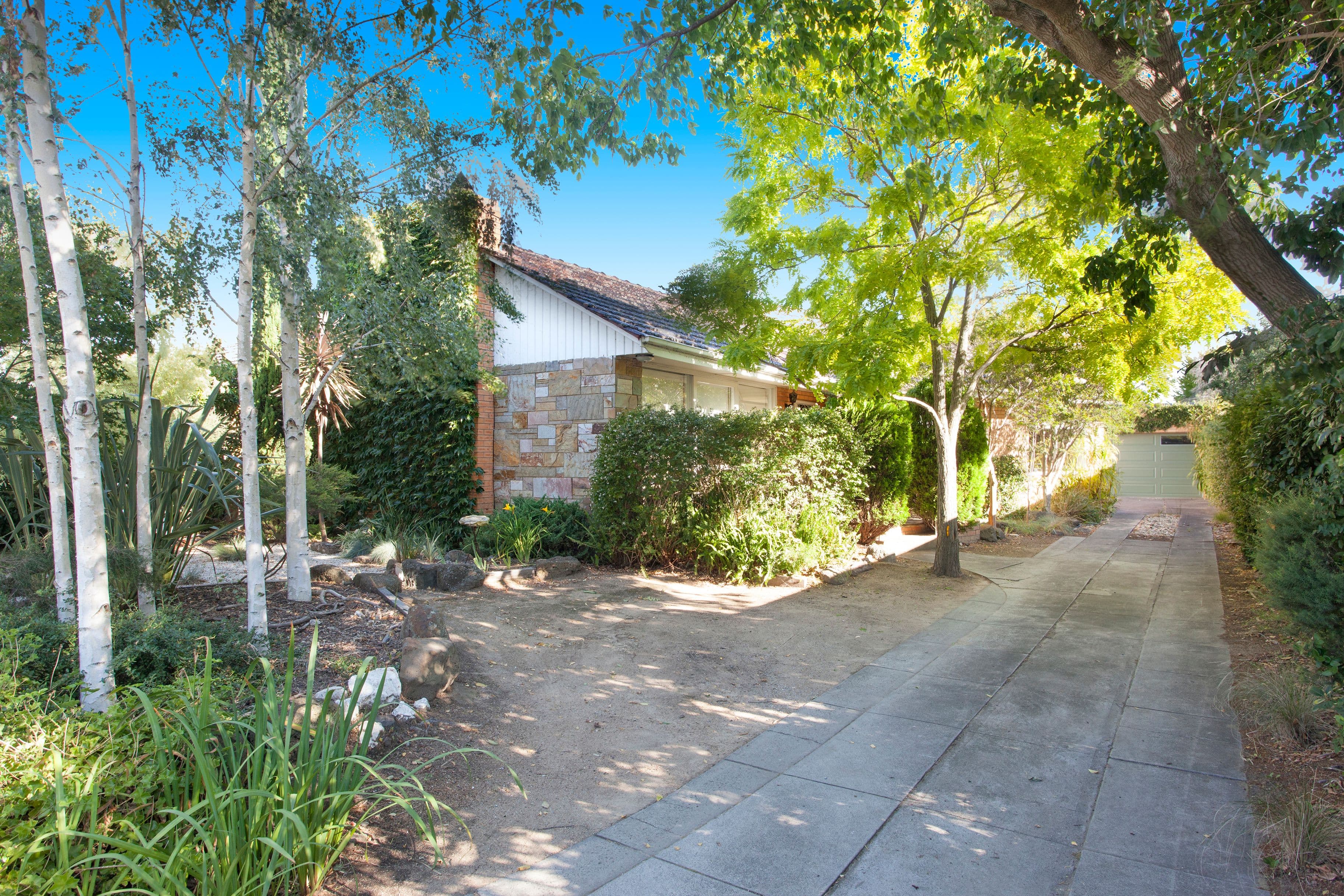 16 Strathmore Street, Bentleigh VIC 3204, Bentleigh - Image 1