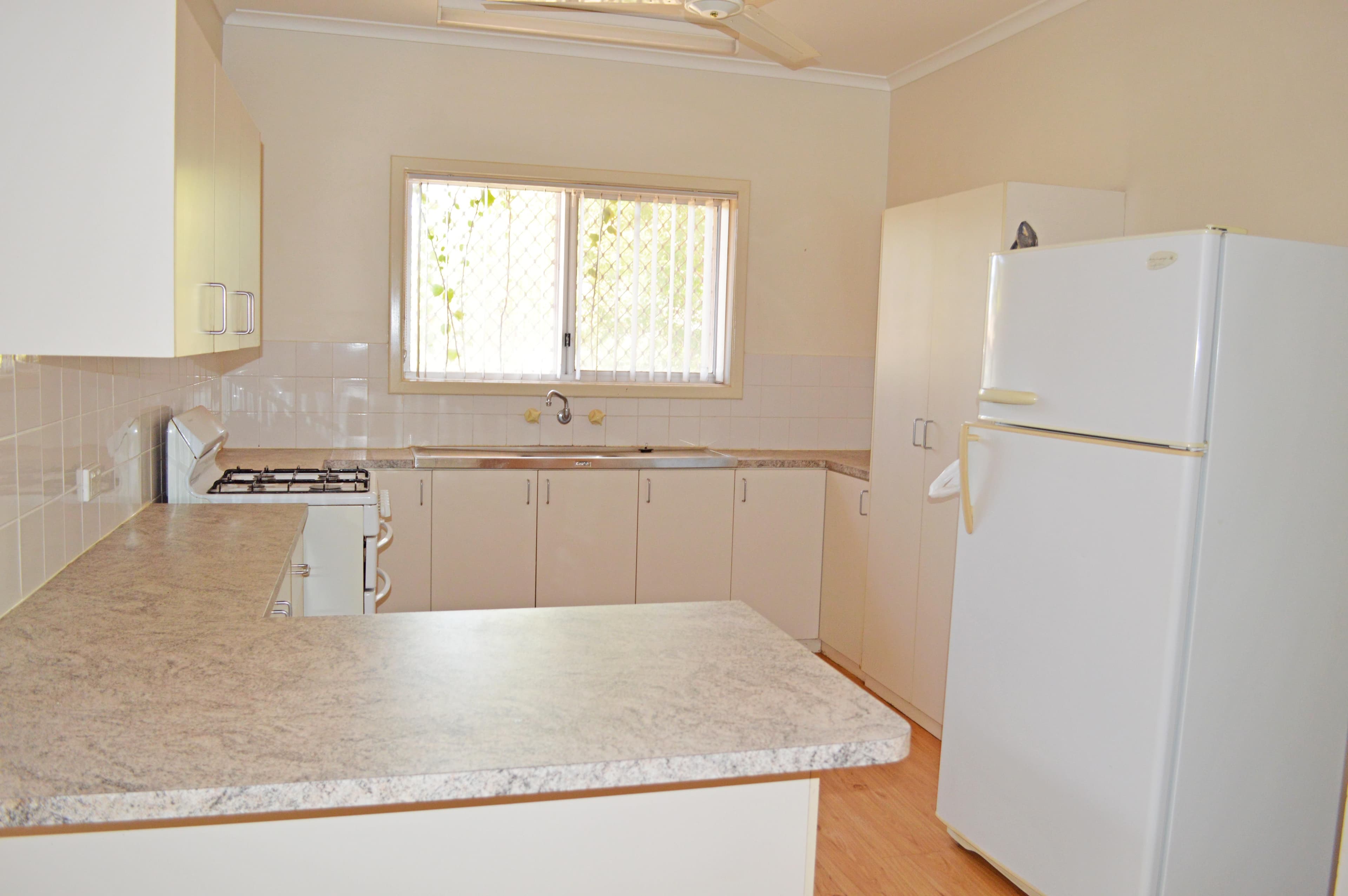 4 Delamere Place, South Hedland WA 6722, South Hedland - Thumbnail 4
