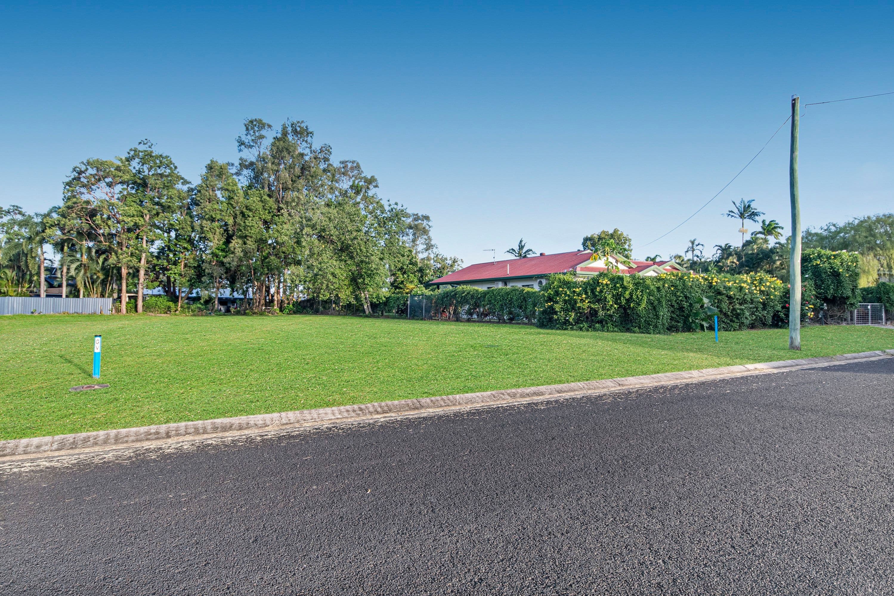 8 Buccaneer Street, SOUTH MISSION QLD 4852, South Mission Beach - Thumbnail 3