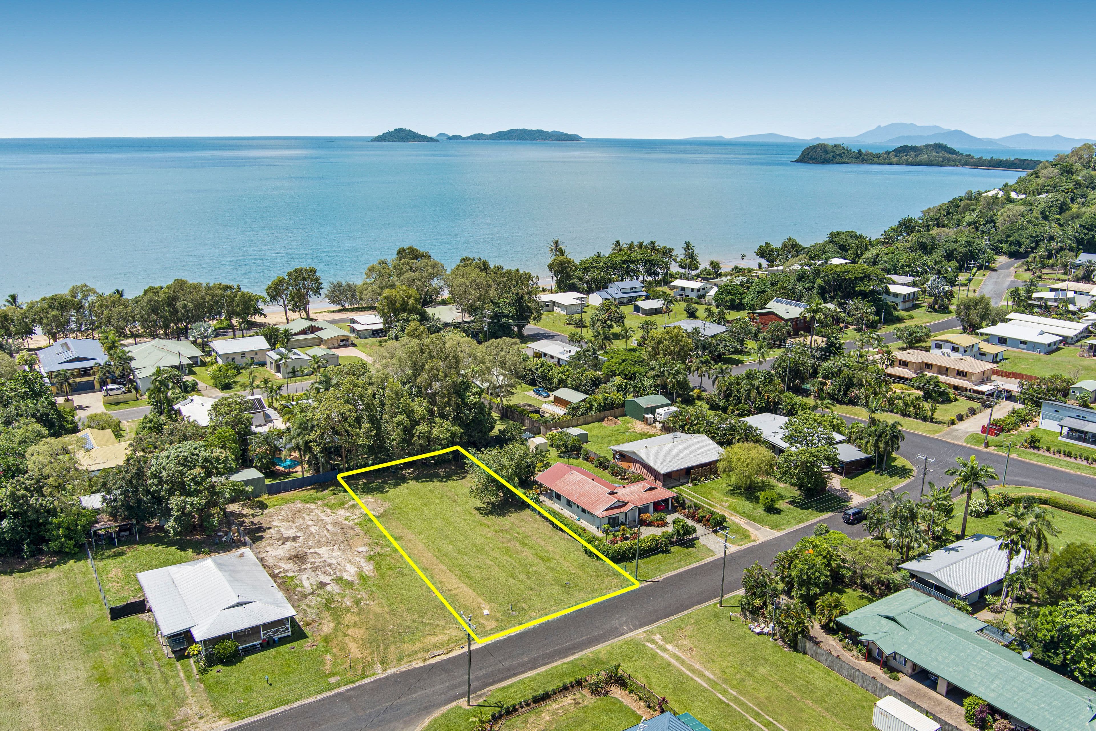 8 Buccaneer Street, SOUTH MISSION QLD 4852, South Mission Beach - Thumbnail 6