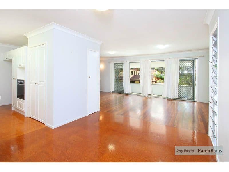 8 Ashburton Street, CHAPEL HILL QLD 4069, Chapel Hill - Thumbnail 2