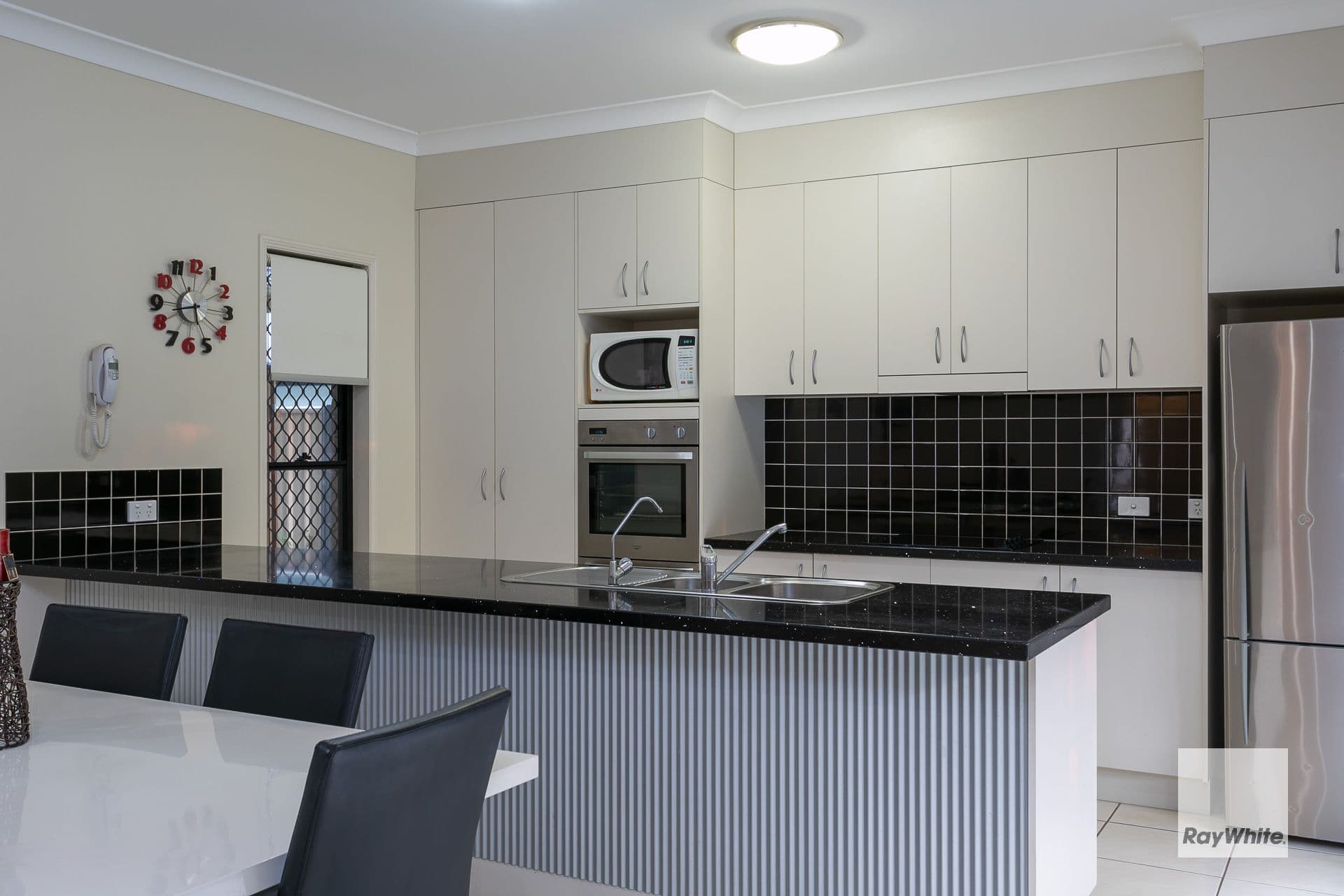84 Penzance Drive, Redland Bay QLD 4165, Redland Bay - Thumbnail 4