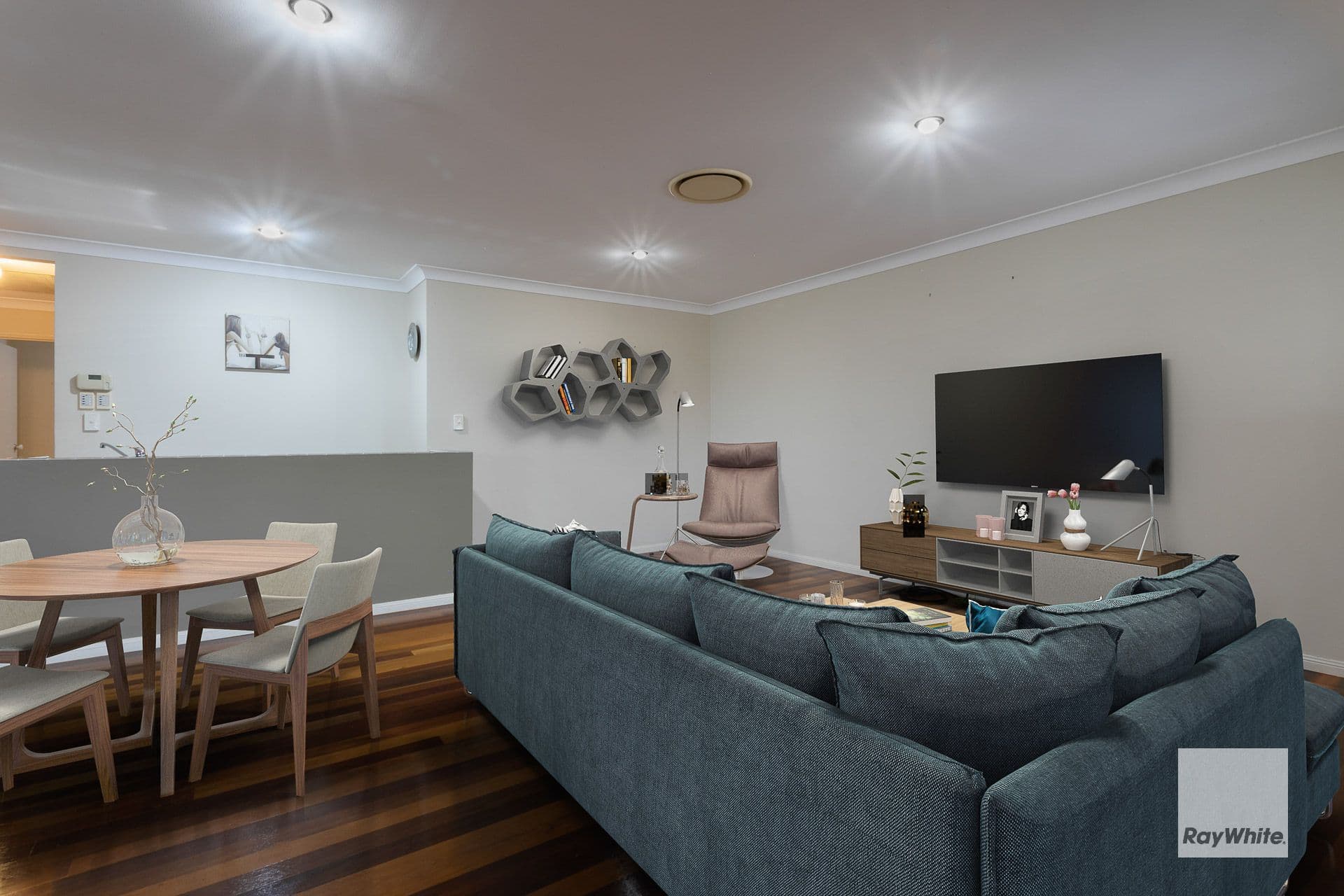 84 Penzance Drive, Redland Bay QLD 4165, Redland Bay - Thumbnail 7