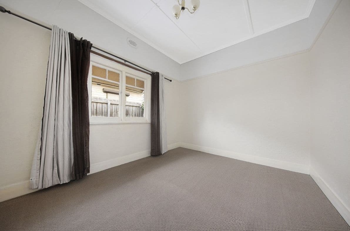 4 Armstrong Street, Coburg VIC 3058, Coburg - Thumbnail 5