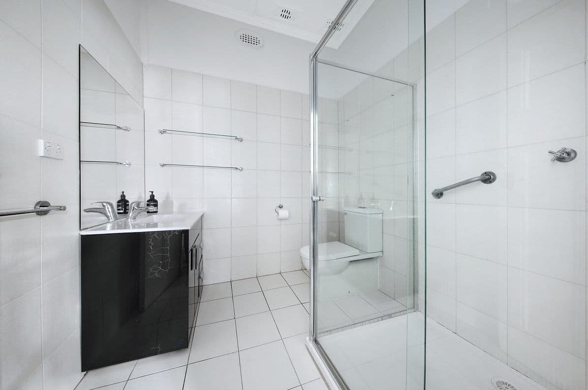 4 Armstrong Street, Coburg VIC 3058, Coburg - Thumbnail 6