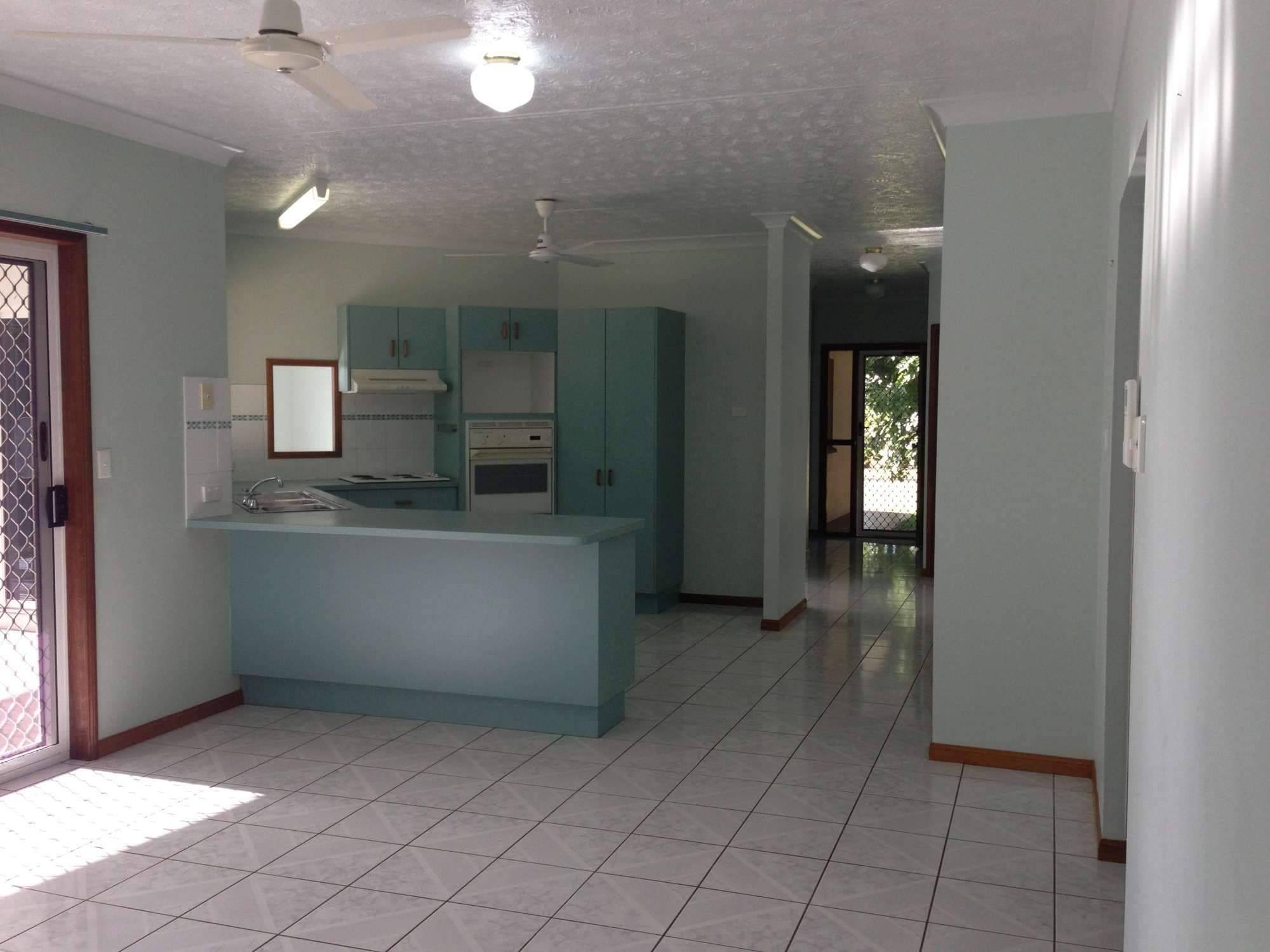 34 Boronia Drive, ANNANDALE QLD 4814, Annandale - Thumbnail 4