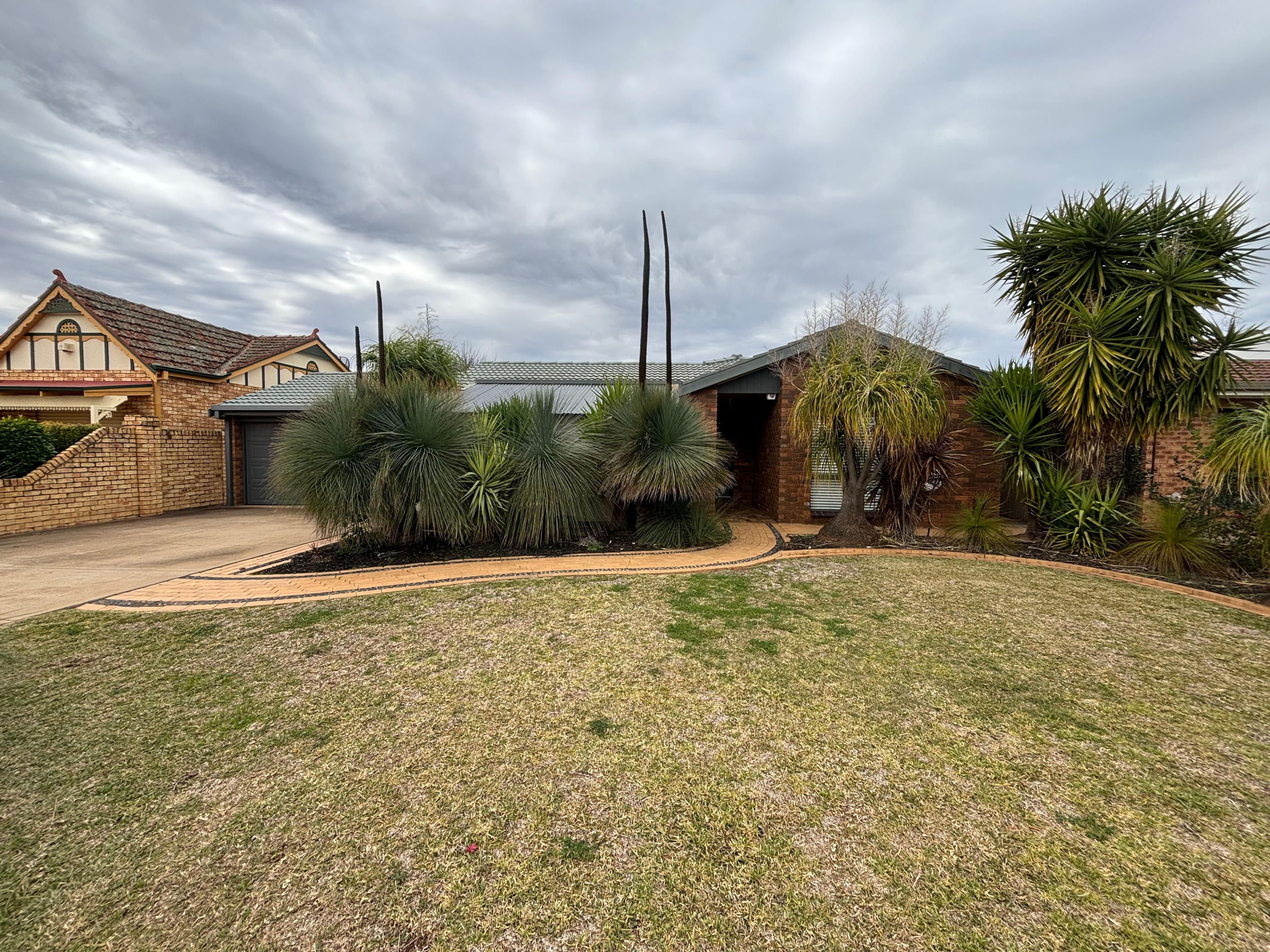 7 Clifton Boulevard, Griffith NSW 2680, Griffith - Image 1