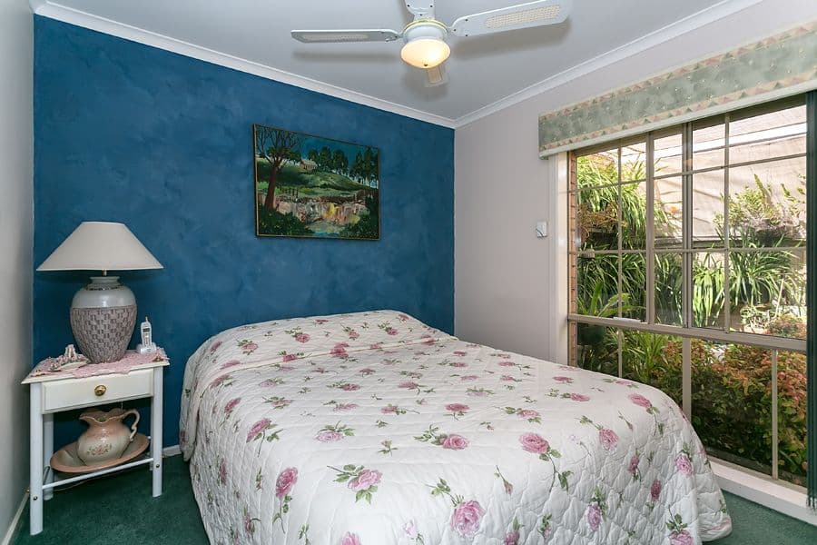 37 Currunghi Court, ST ALBANS VIC 3021, St Albans - Thumbnail 5