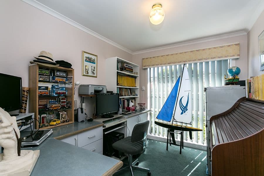 37 Currunghi Court, ST ALBANS VIC 3021, St Albans - Thumbnail 6