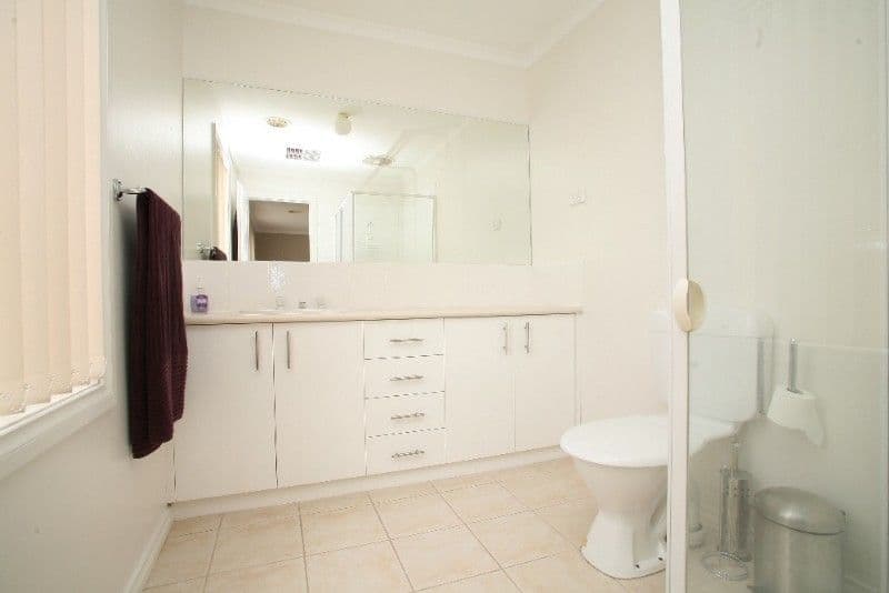 6-8 Canterbury Close, ROWVILLE VIC 3178, Rowville - Thumbnail 7