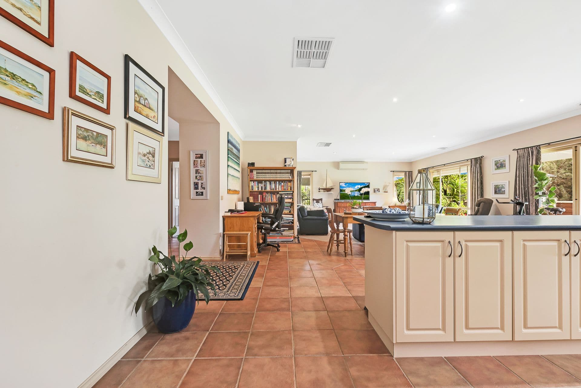 25 Wharparilla Drive, Echuca VIC 3564, Echuca - Thumbnail 8