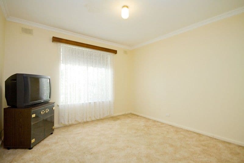 14 Carr Street, POORAKA SA 5095, Pooraka - Thumbnail 7