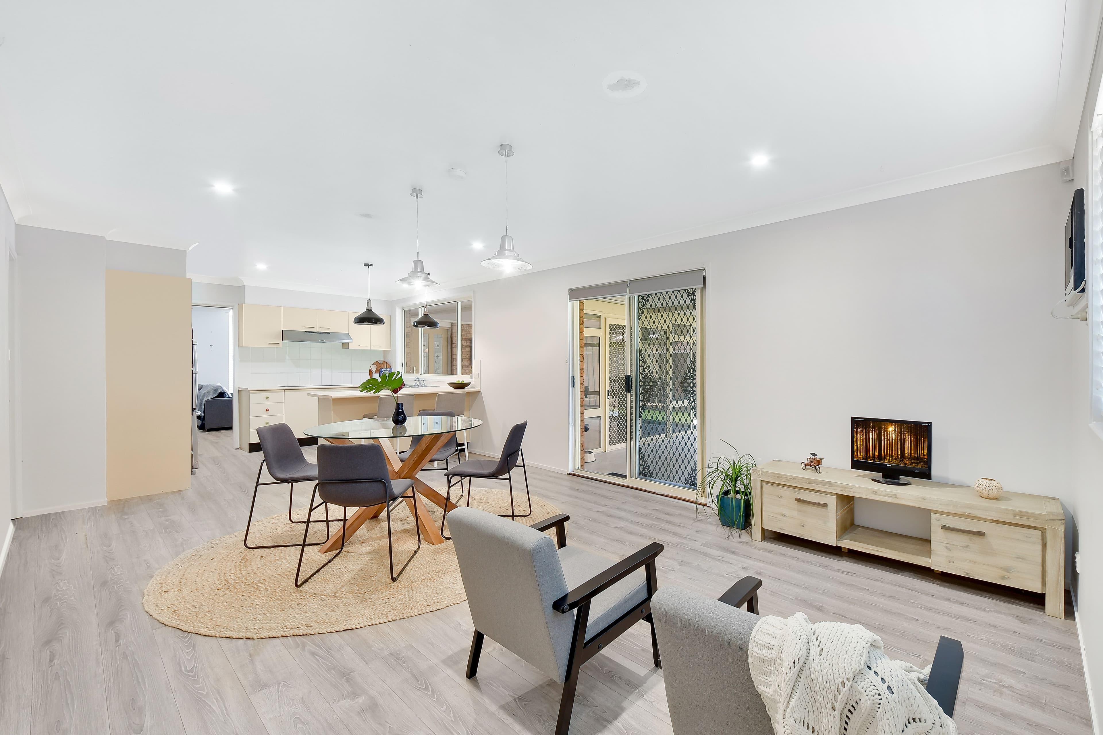 75 Bugatti Drive, Ingleburn NSW 2565, Ingleburn - Thumbnail 4