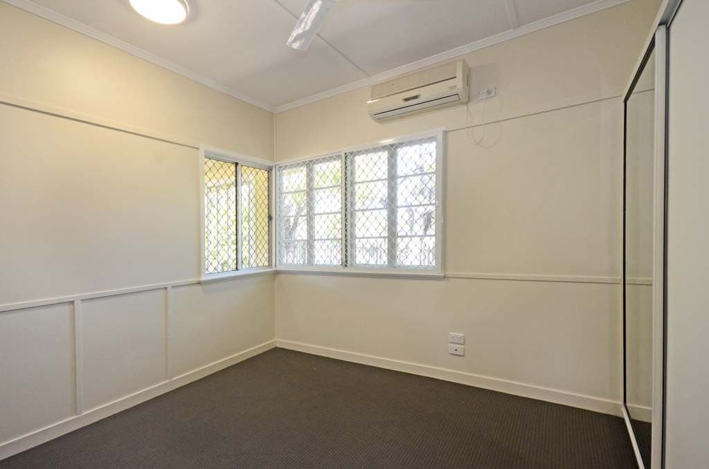 93 Kroombit Street, Biloela QLD 4715, Biloela - Thumbnail 3