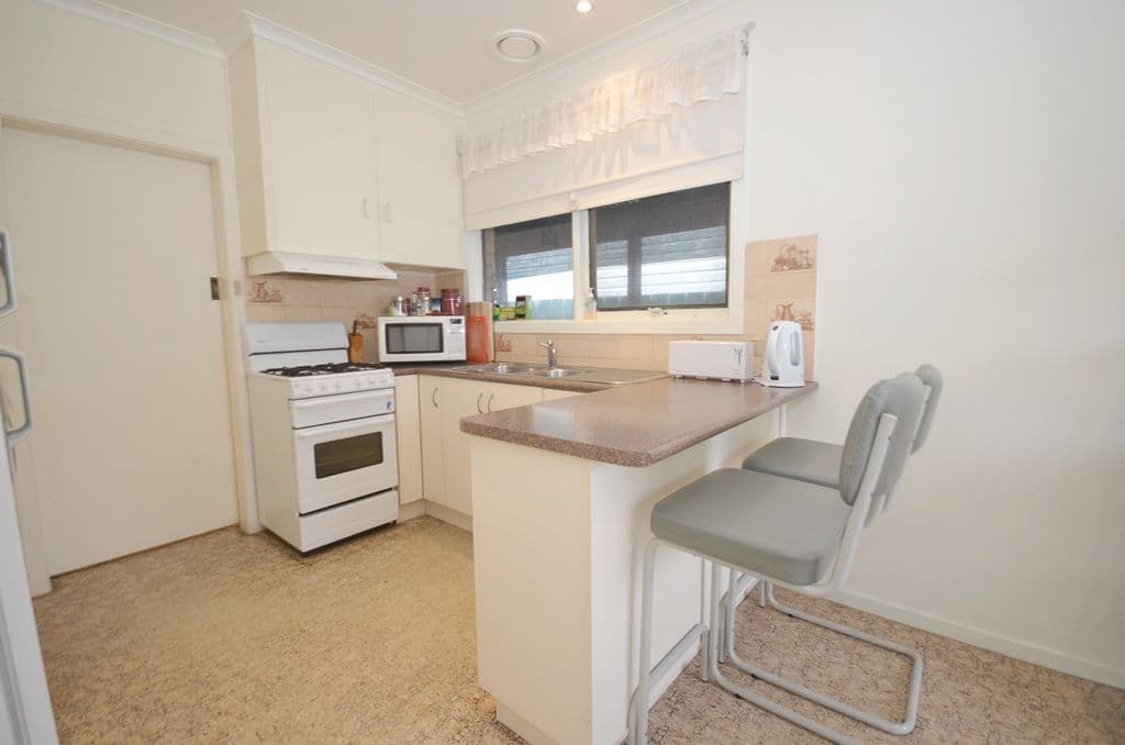318 Main Road, GOLDEN POINT VIC 3350, Golden Point - Thumbnail 3