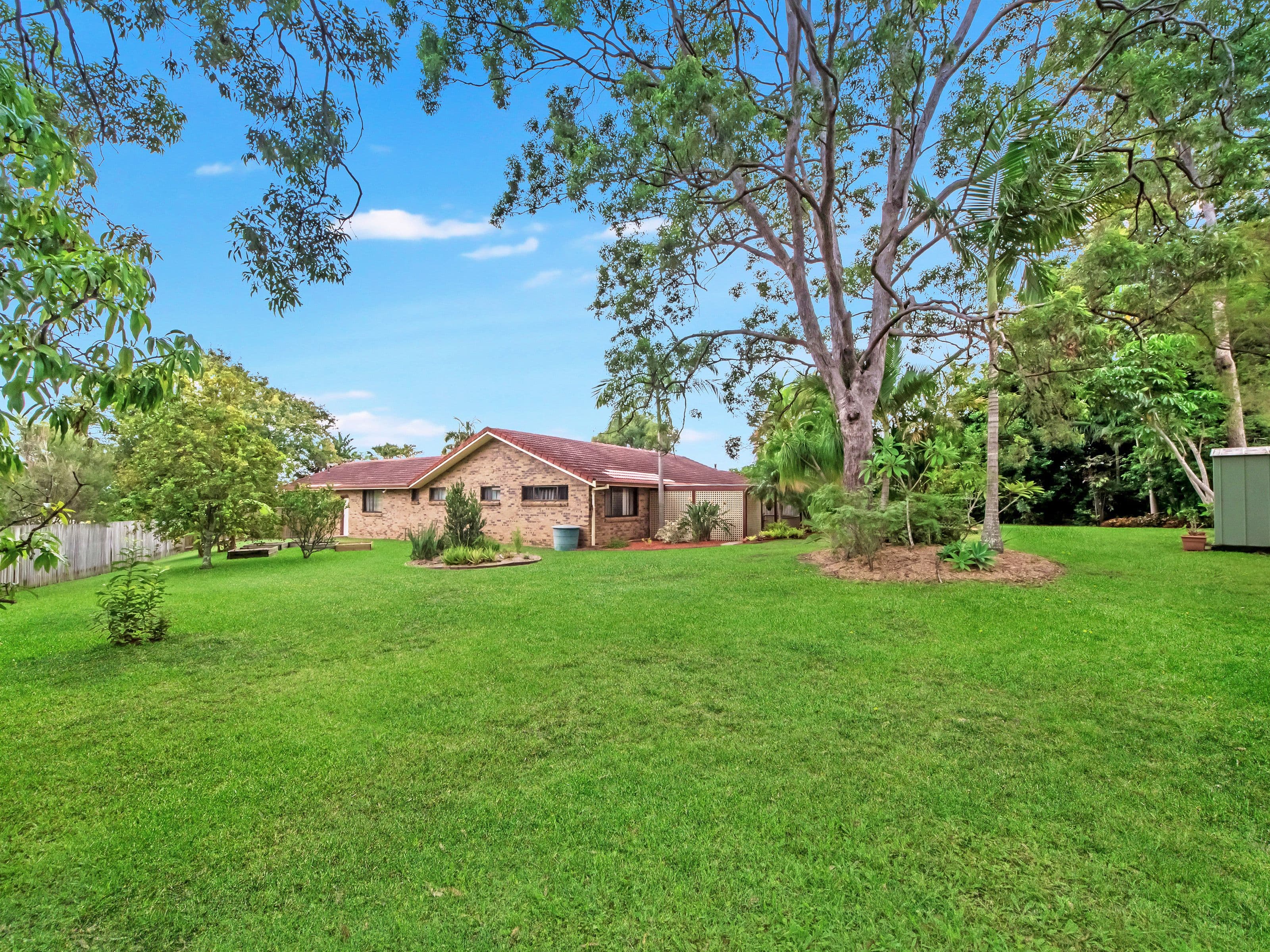 14 Nevada Place, Oxenford QLD 4210, Oxenford - Thumbnail 3