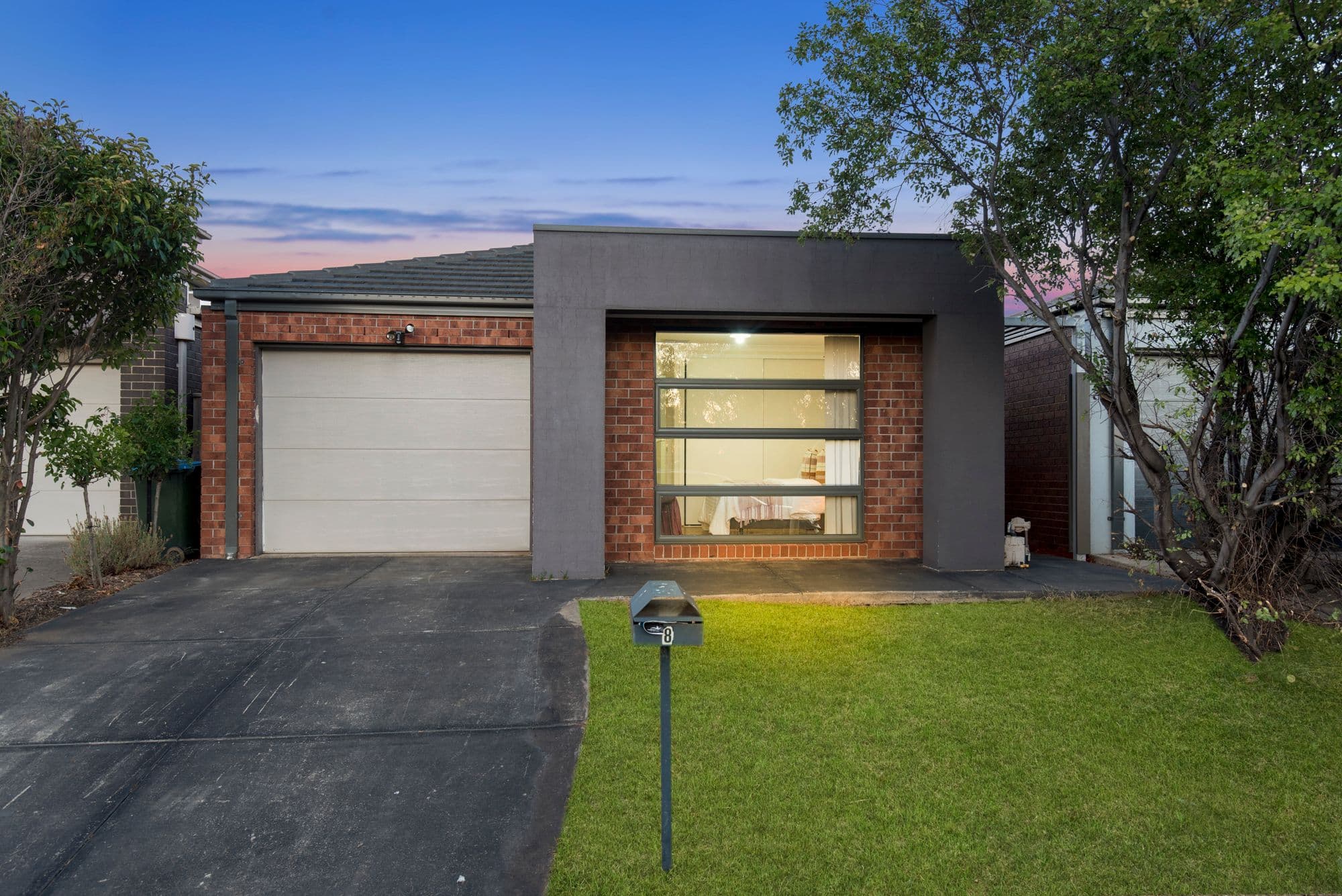 8 Walter Street, Tarneit VIC 3029, Tarneit - Image 1