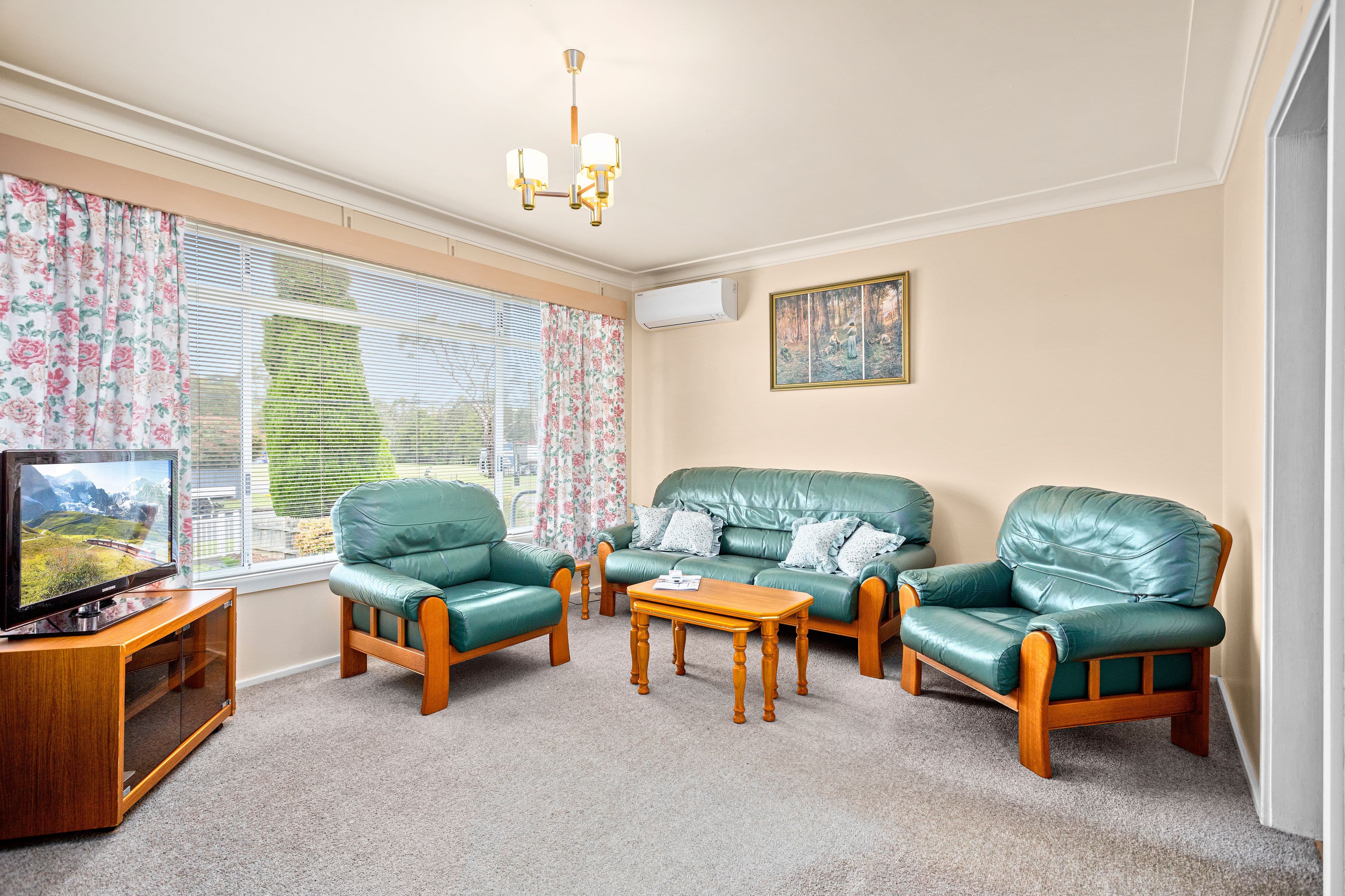 22 Normandie Place, Unanderra NSW 2526, Unanderra - Thumbnail 2