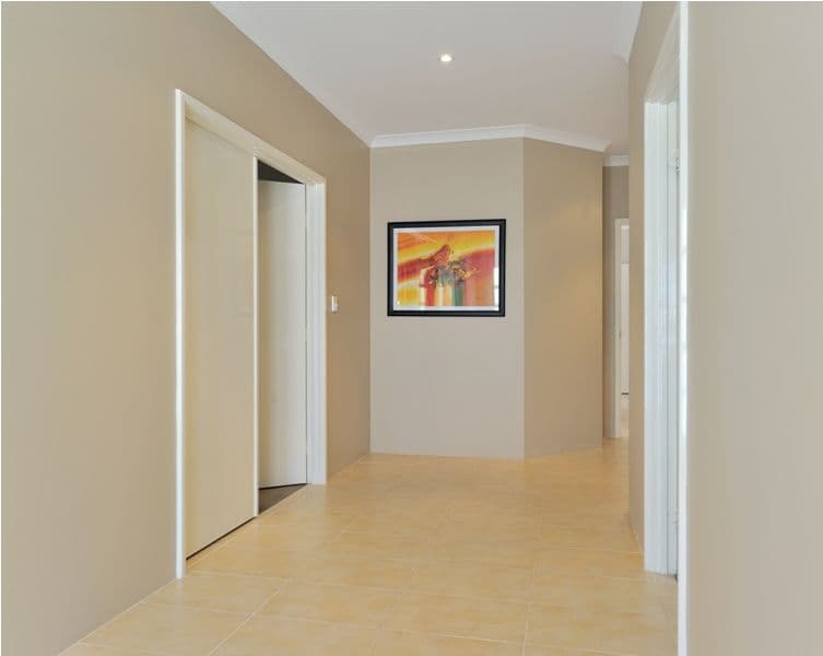 16 Arrowsmith Avenue, ELLENBROOK WA 6069, Ellenbrook - Thumbnail 3