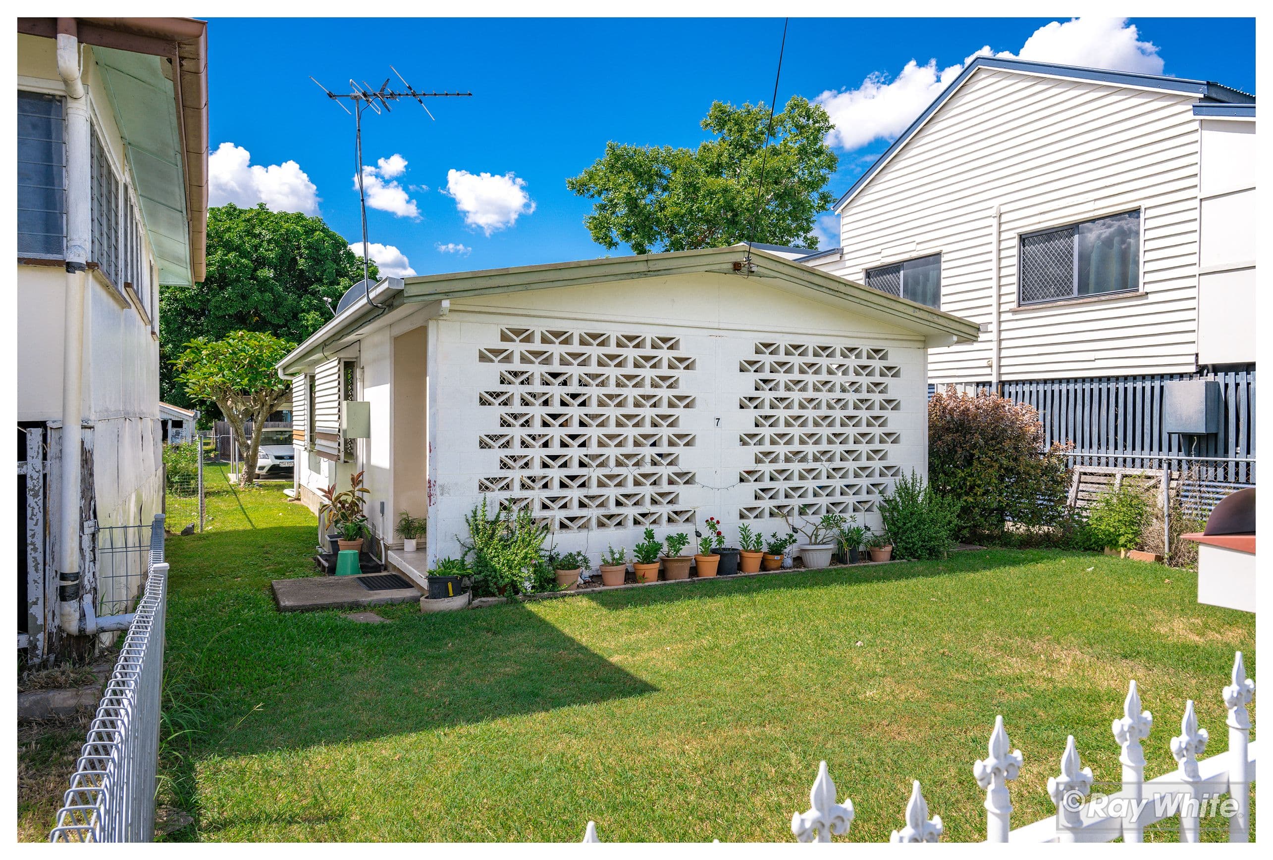 7 Arnold Street, Allenstown QLD 4700, Allenstown - Image 1