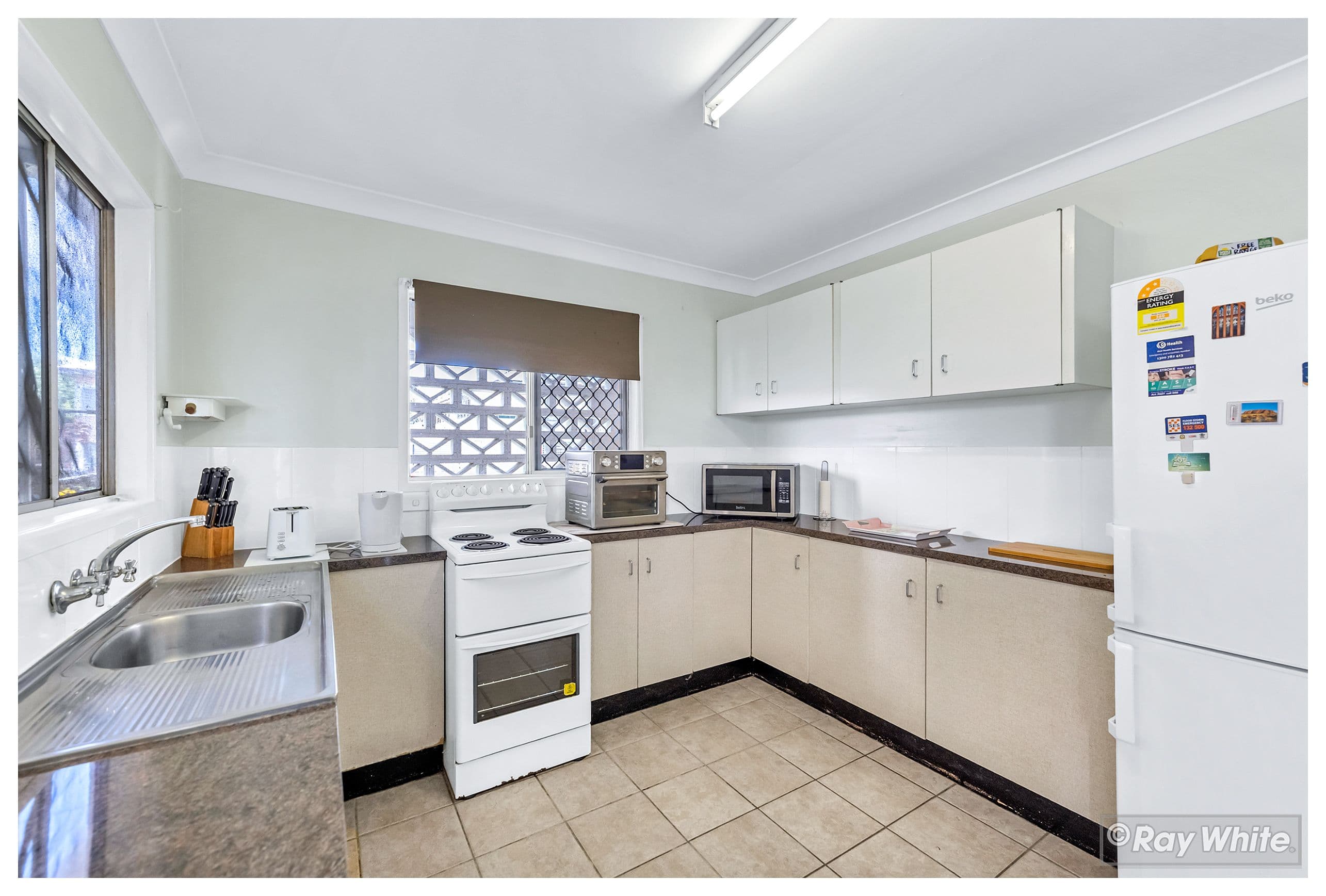 7 Arnold Street, Allenstown QLD 4700, Allenstown - Thumbnail 4
