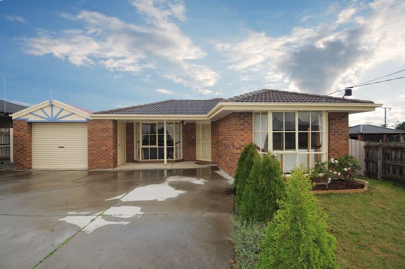4 Strathearn Court, CARRUM DOWNS VIC 3201, Carrum Downs - Image 1