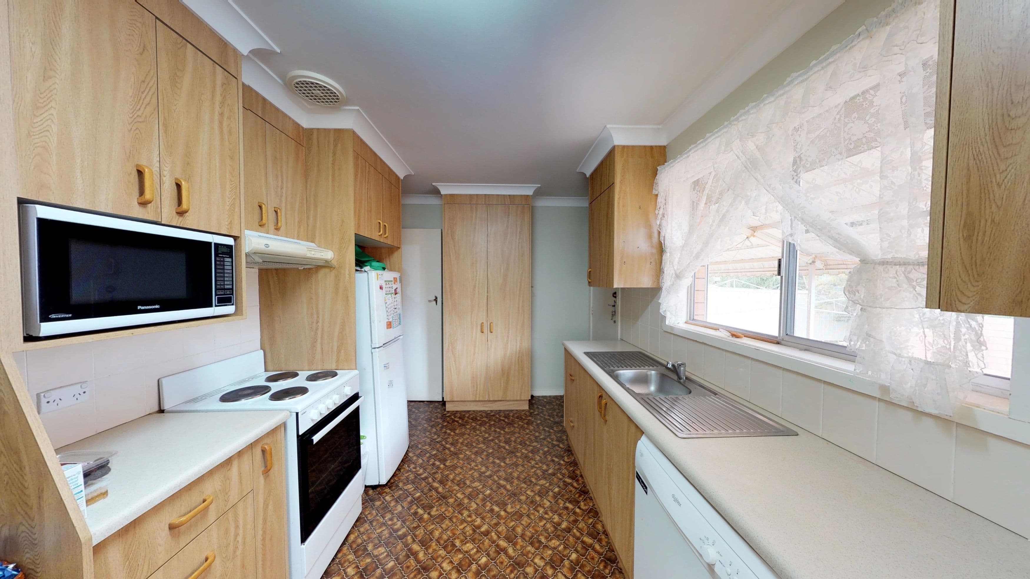 377 Fitzroy Street, Dubbo - Thumbnail 2