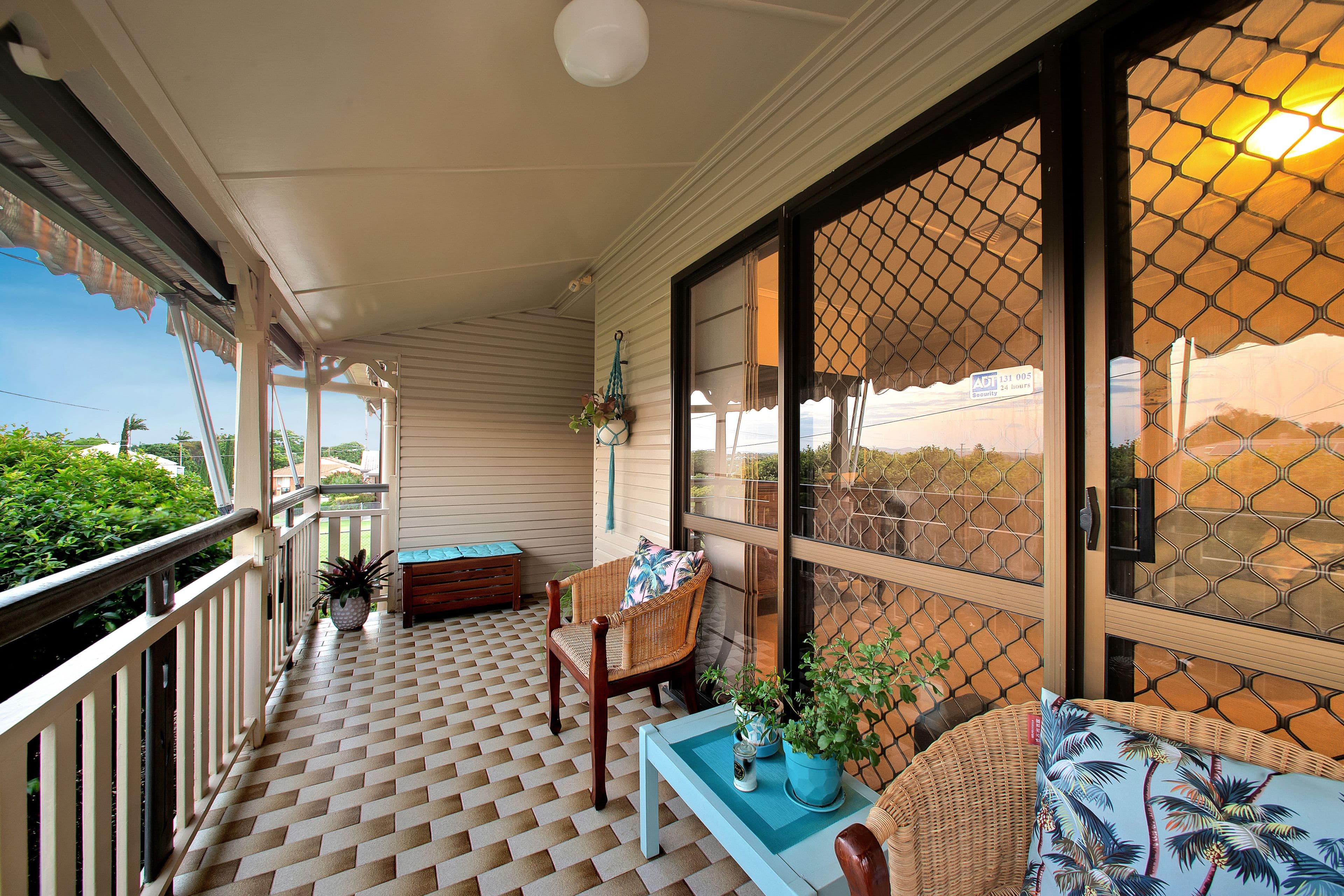 2 Blaxland Street, Eastern Heights QLD 4305, Eastern Heights - Thumbnail 2