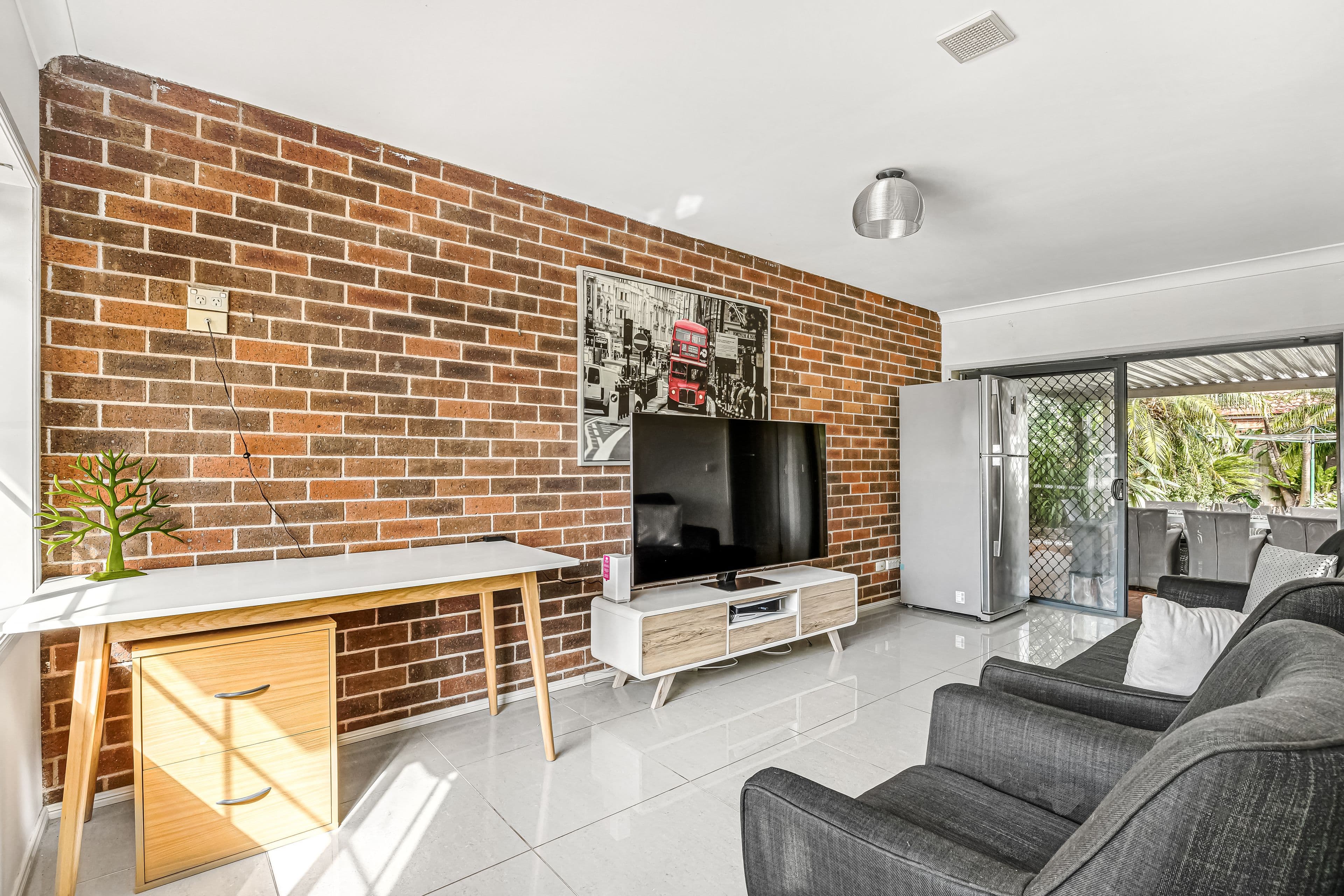 1 Taralga Street, Prestons NSW 2170, Prestons - Thumbnail 3