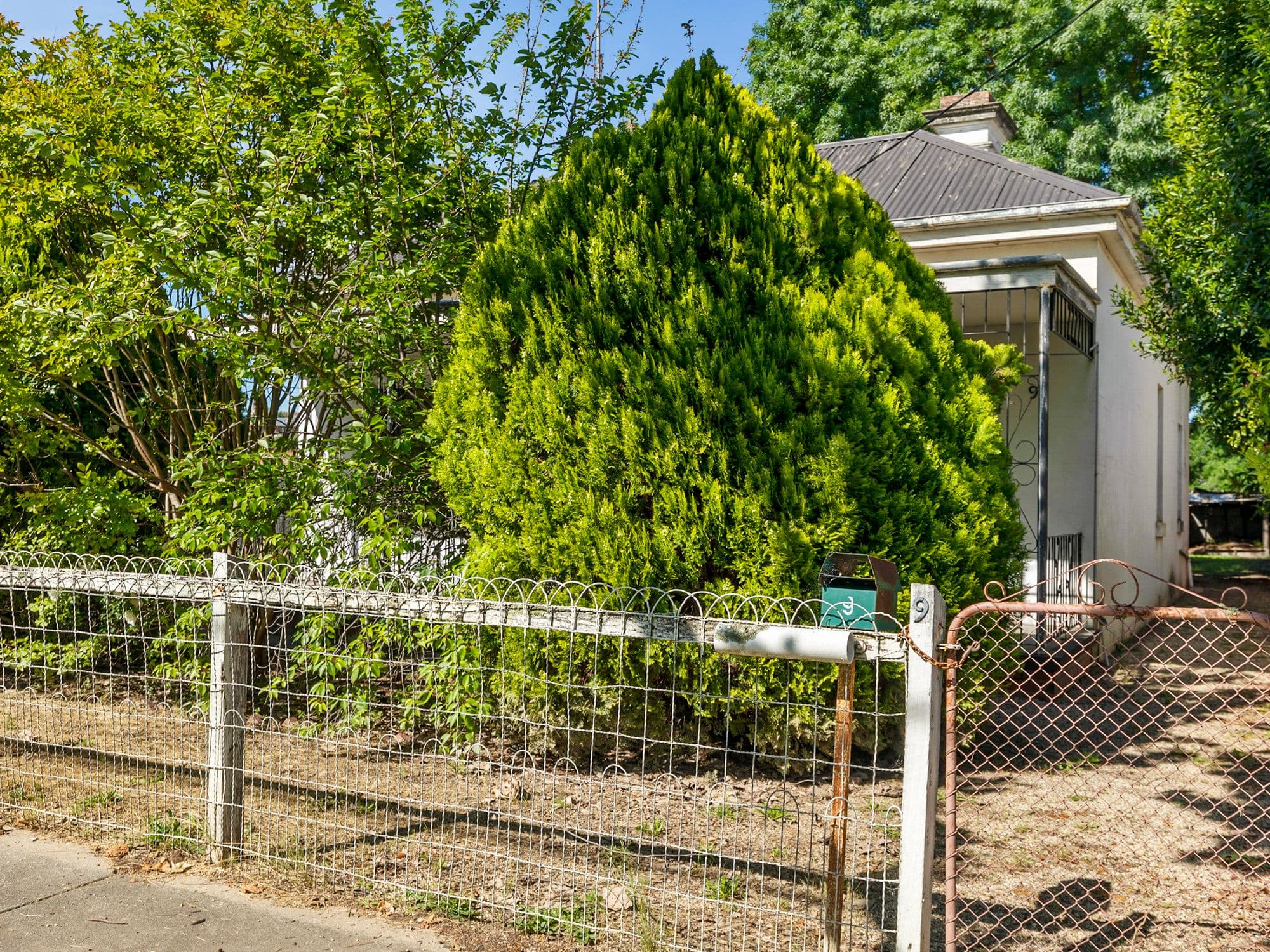 9 Tallarook Street, Seymour VIC 3660, Seymour - Thumbnail 2