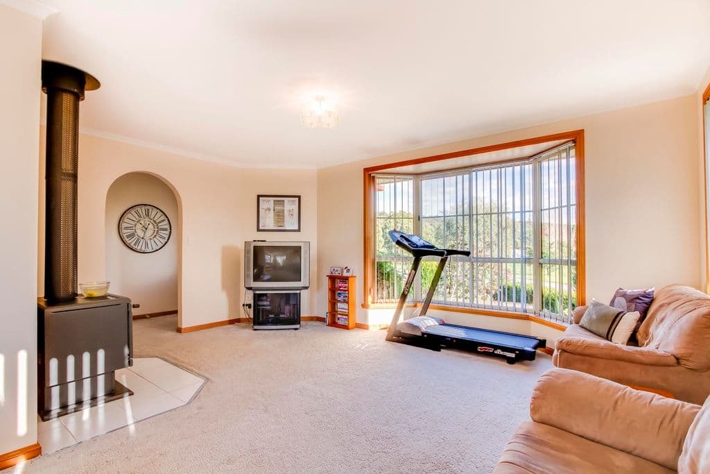77 Loop Road, GLENGARRY TAS 7275, Glengarry - Thumbnail 2