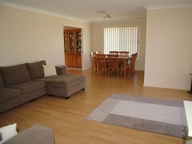 80 Sheraton Road, DUBBO NSW 2830, Dubbo - Thumbnail 2