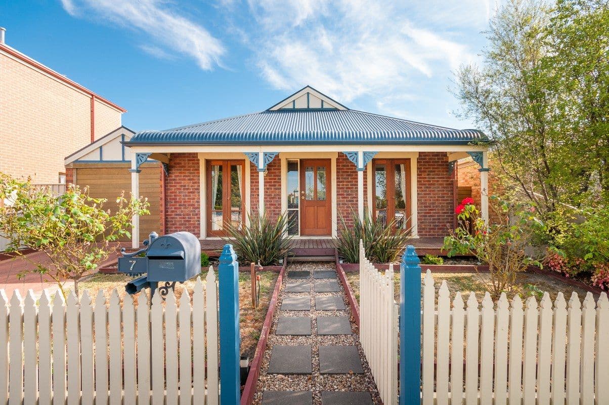 7 Greenfield Court, CRAIGIEBURN VIC 3064, Craigieburn - Image 1