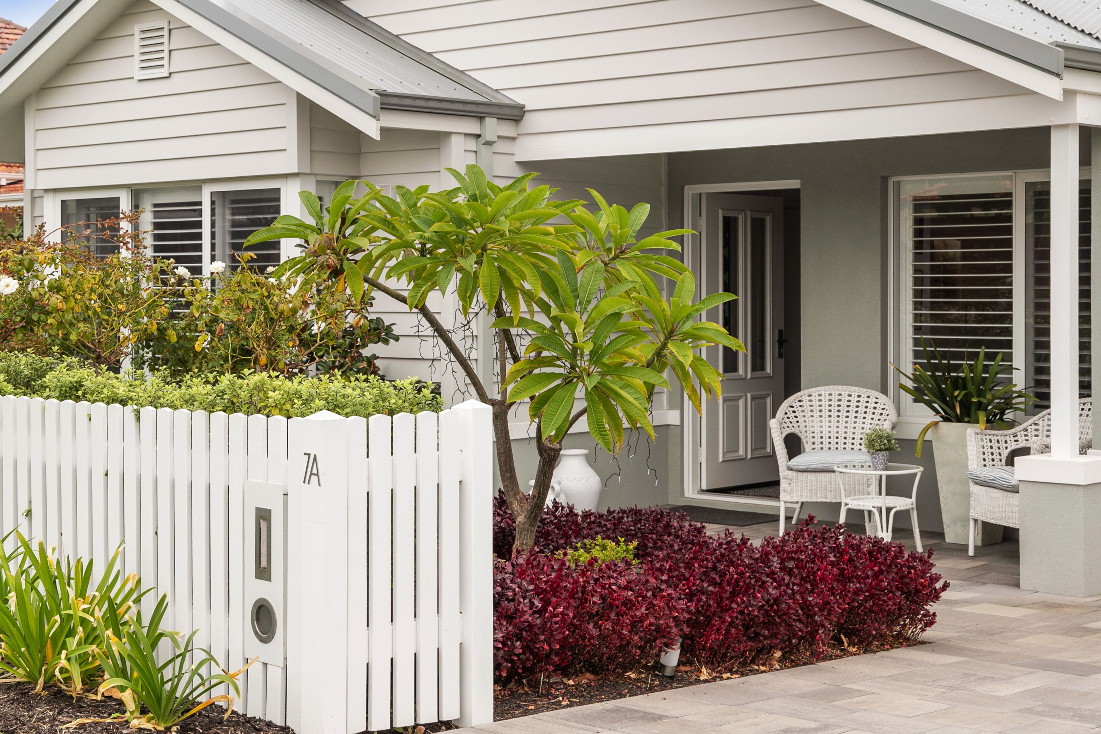 7A Coverley Street, Alfred Cove WA 6154, Alfred Cove - Thumbnail 2