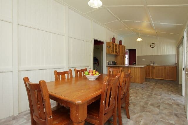 15 Steen Street, SOUTH MACKAY QLD 4740, South Mackay - Thumbnail 4