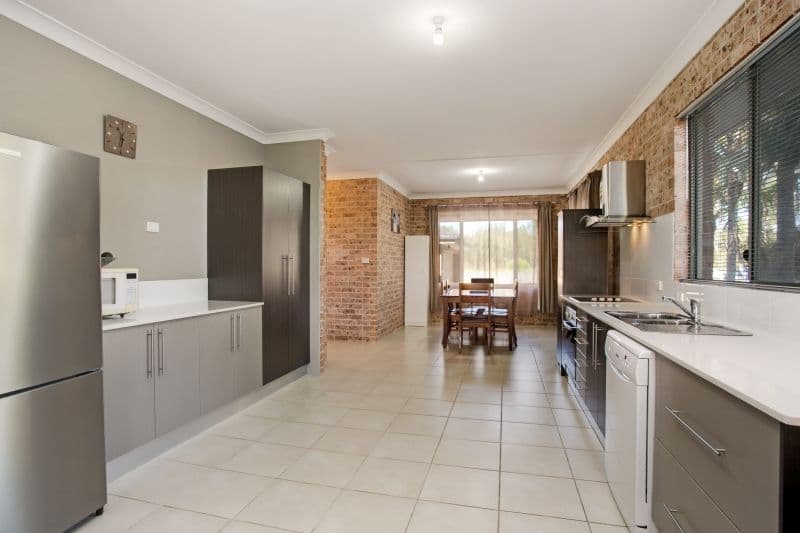 119 New England Highway, GRETA NSW 2334, Greta - Thumbnail 3