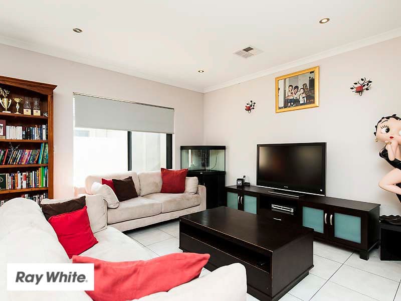 22 Firenze Loop, Landsdale WA 6065, Landsdale - Thumbnail 7