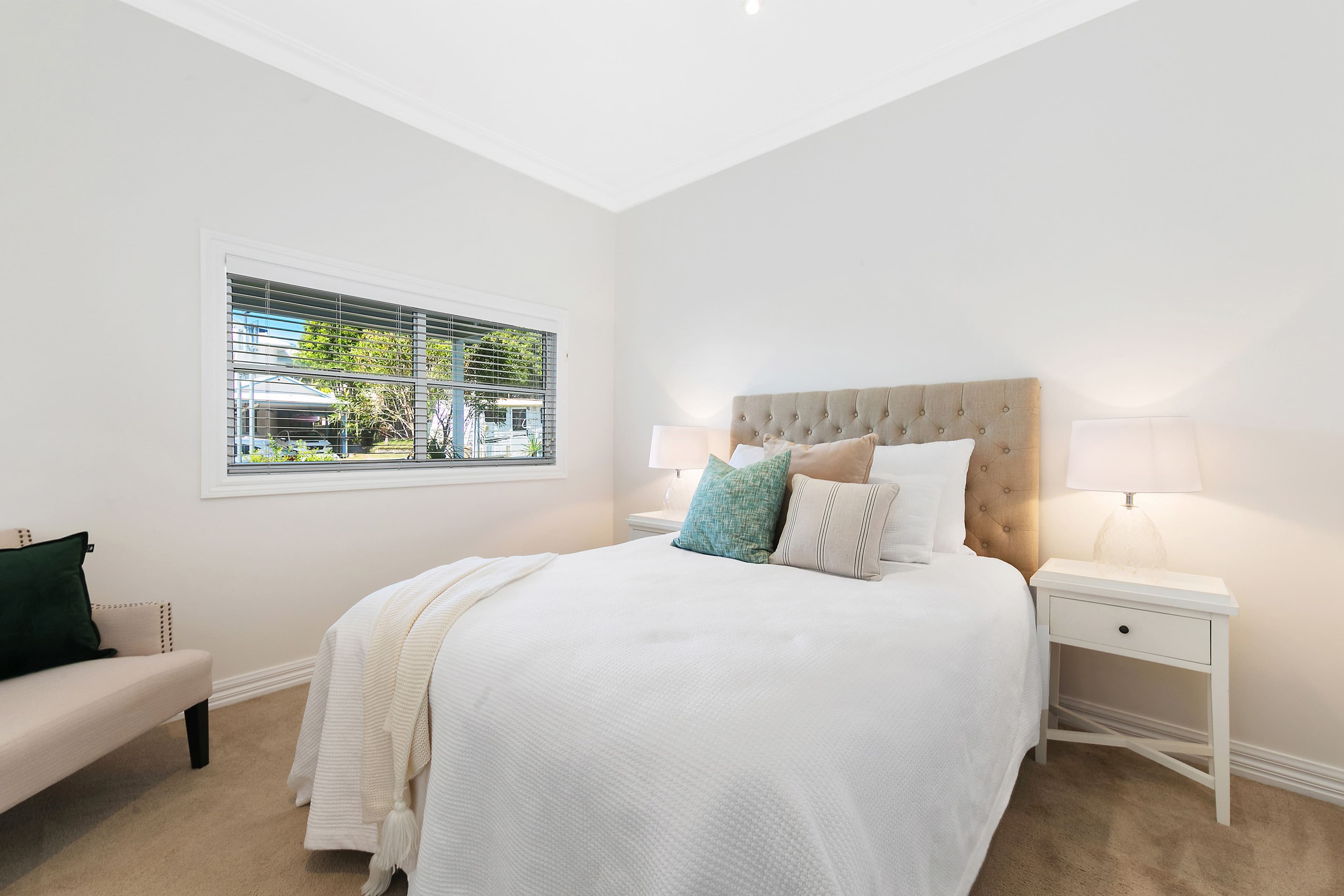 57 Johnson Street, Freshwater - Thumbnail 5