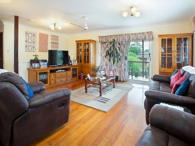 38 Peter Street, STRATHPINE QLD 4500, Strathpine - Thumbnail 3